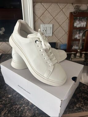 Men’s Aldo white Magnus low top sneaker